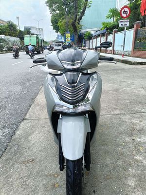Sh cuối 2020 mẫu mới. Mua bán Xe máy tại Quận Liên Chiểu Đà Nẵng được đăng bởi long