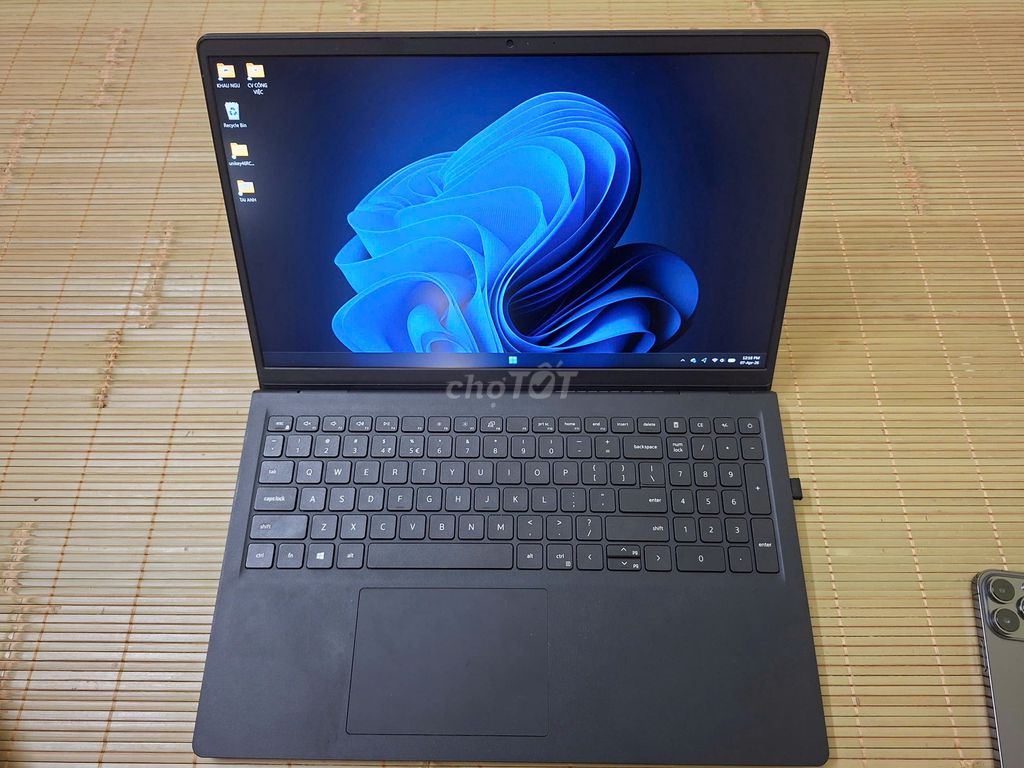 Dell Vostro 15 3510 i3 16GB Đen. Mua bán Laptop tại Quận Hoàng Mai Hà Nội được đăng bởi Minh Đức hình 1