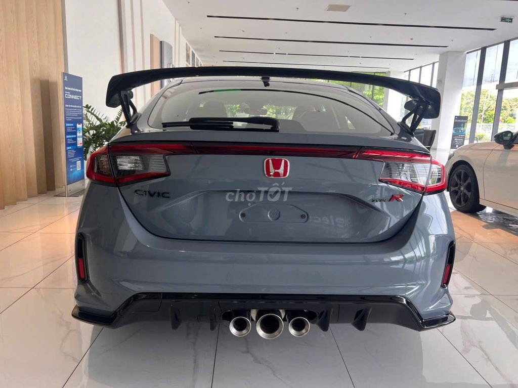 Honda Civic Type R 2025 Thể Thao *** 1 xe. Mua bán Ô tô tại Quận 7 Tp Hồ Chí Minh được đăng bởi Đại lý Ô tô Honda Quận 7 hình 6