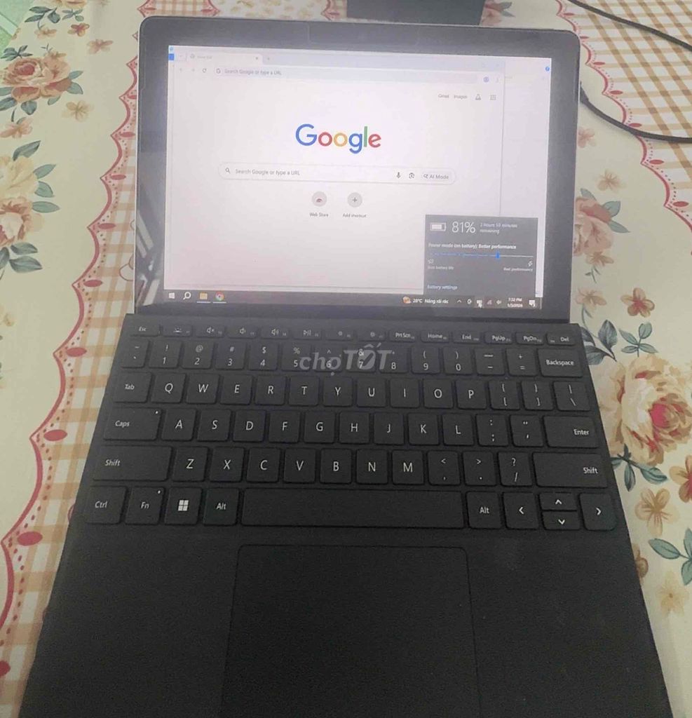 Microsoft Surface Go 4GB/64GB, như mới nguyên zin. Mua bán Máy tính bảng tại Thành phố Dĩ An Bình Dương được đăng bởi Đỗ Hiếu hình 1