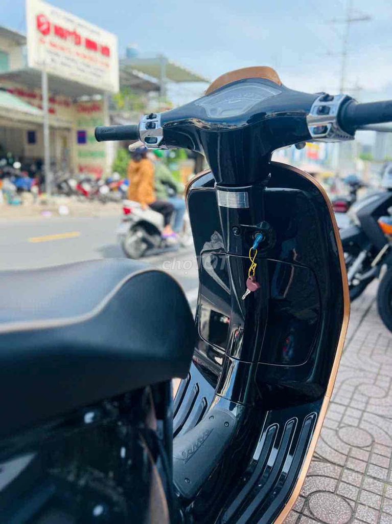 VESPA SPRINT T12/2020 ABS BSTP - SIÊU KENG - GÓP. Mua bán Xe máy tại Quận 8 Tp Hồ Chí Minh được đăng bởi XE MÁY NGUYỄN MINH SƠN hình 3