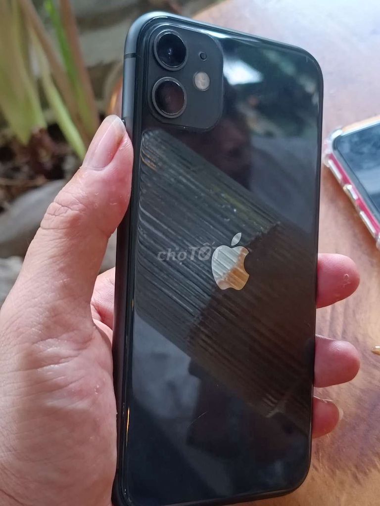 (Đà Nẵng) Iphone 11 lock zin đẹp keng pin 100. Mua bán Điện thoại tại Quận Cẩm Lệ Đà Nẵng được đăng bởi Nguyễn Đức Ngà hình 1