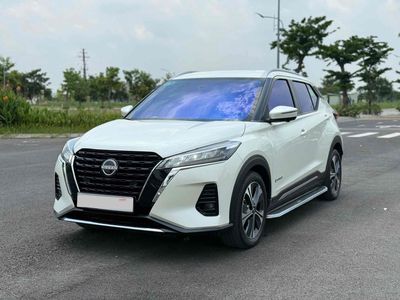 Nissan Kicks 2023 - Màu : Trắng - Odo : 3 vạn