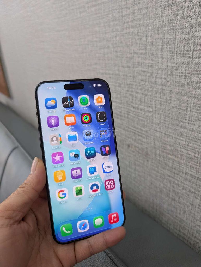 Apple iPhone 15 Pro VN 256G. Mua bán Điện thoại tại Thành phố Buôn Ma Thuột Đắk Lắk được đăng bởi MNmobile hình 1