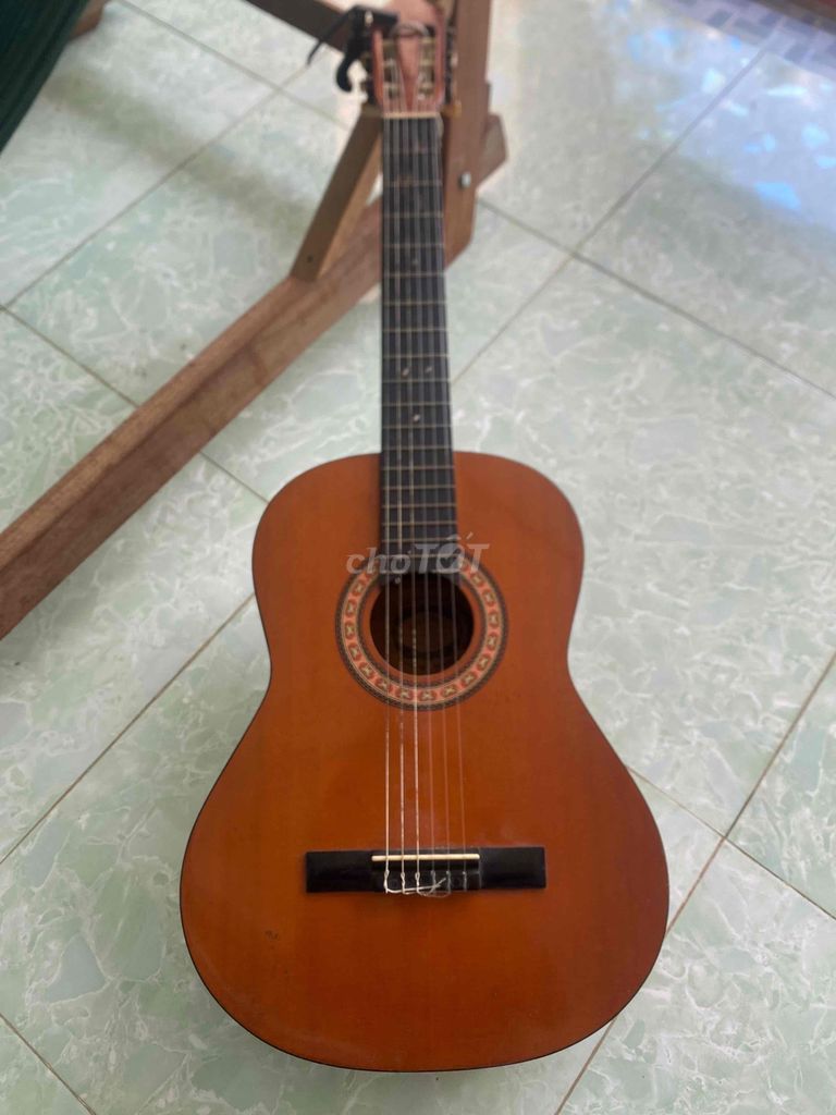 Đàn guitar Classic. Mua bán Nhạc cụ tại Thành phố Phú Quốc Kiên Giang được đăng bởi Cao hình 1
