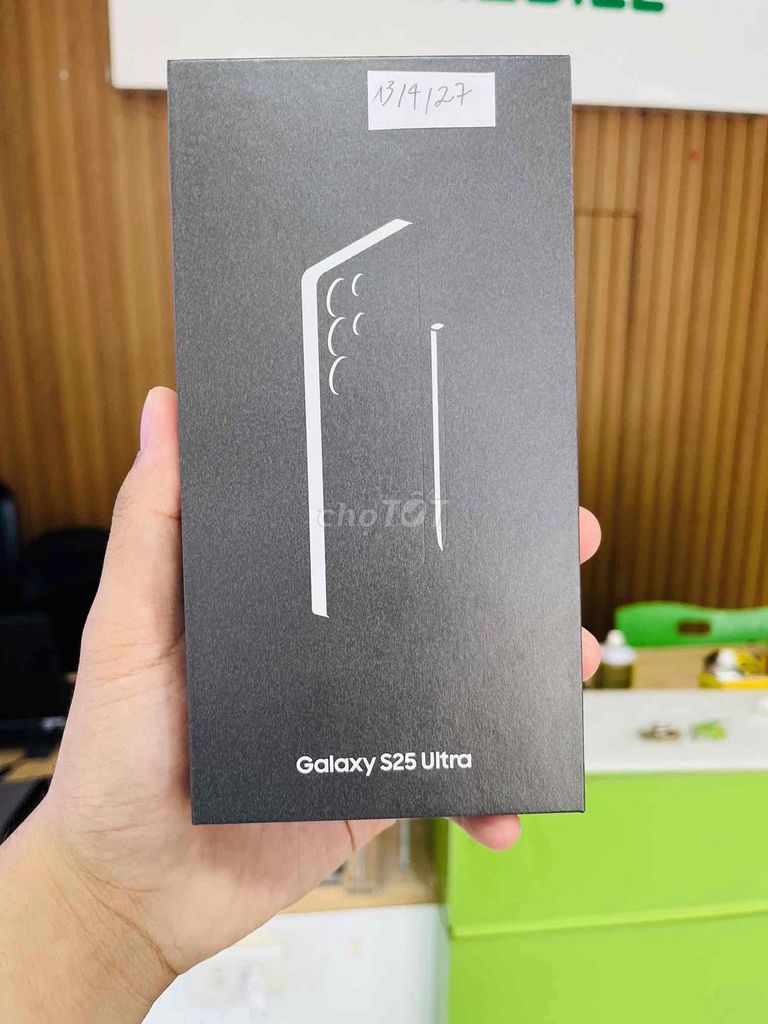 Samsung Galaxy S25 Ultra 256GB Đen titan. Mua bán Điện thoại tại Quận Ngô Quyền Hải Phòng được đăng bởi lê thanh thuỷ hình 1