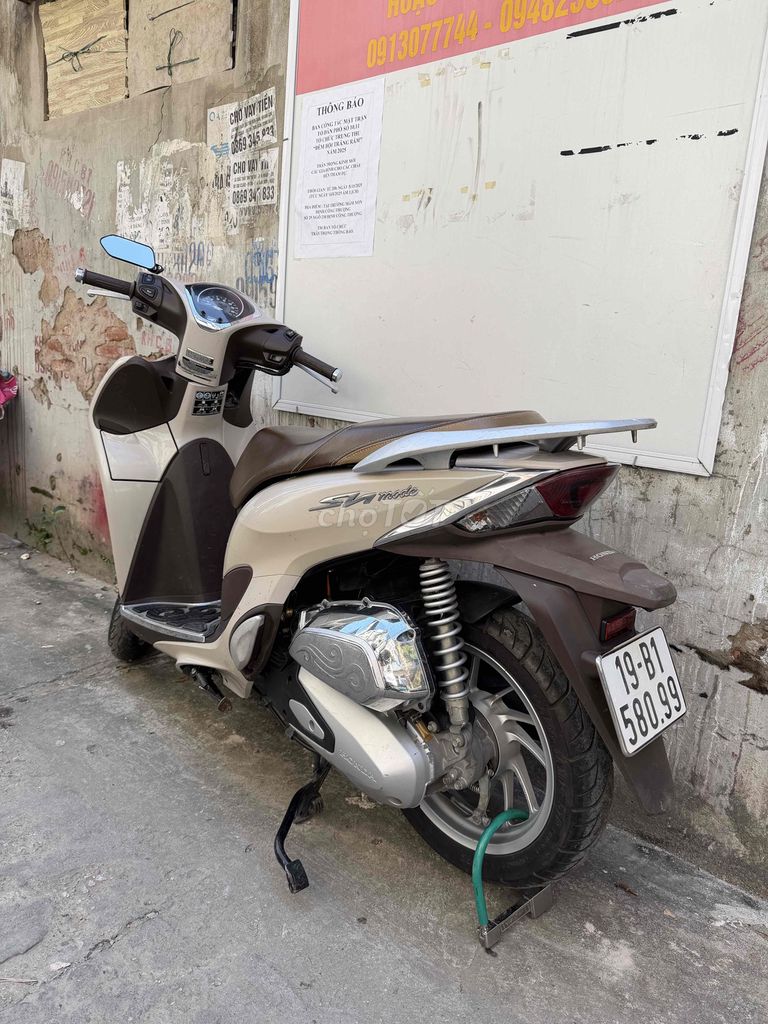 Honda SH Mode 2021 ABS Vàng kem. Mua bán Xe máy tại Quận Hoàng Mai Hà Nội được đăng bởi Nguyễn Hà hình 4