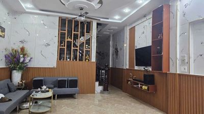 Аренда · 4 комн. · 70 м² · Quận 12, ул. Đường Lâm Thị Hố