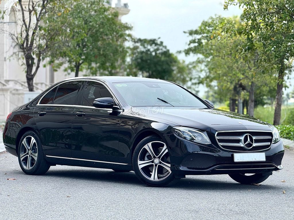 Mercedes Benz E250. Mua bán Ô tô tại Thành phố Thủ Đức Tp Hồ Chí Minh được đăng bởi Thành hình 4