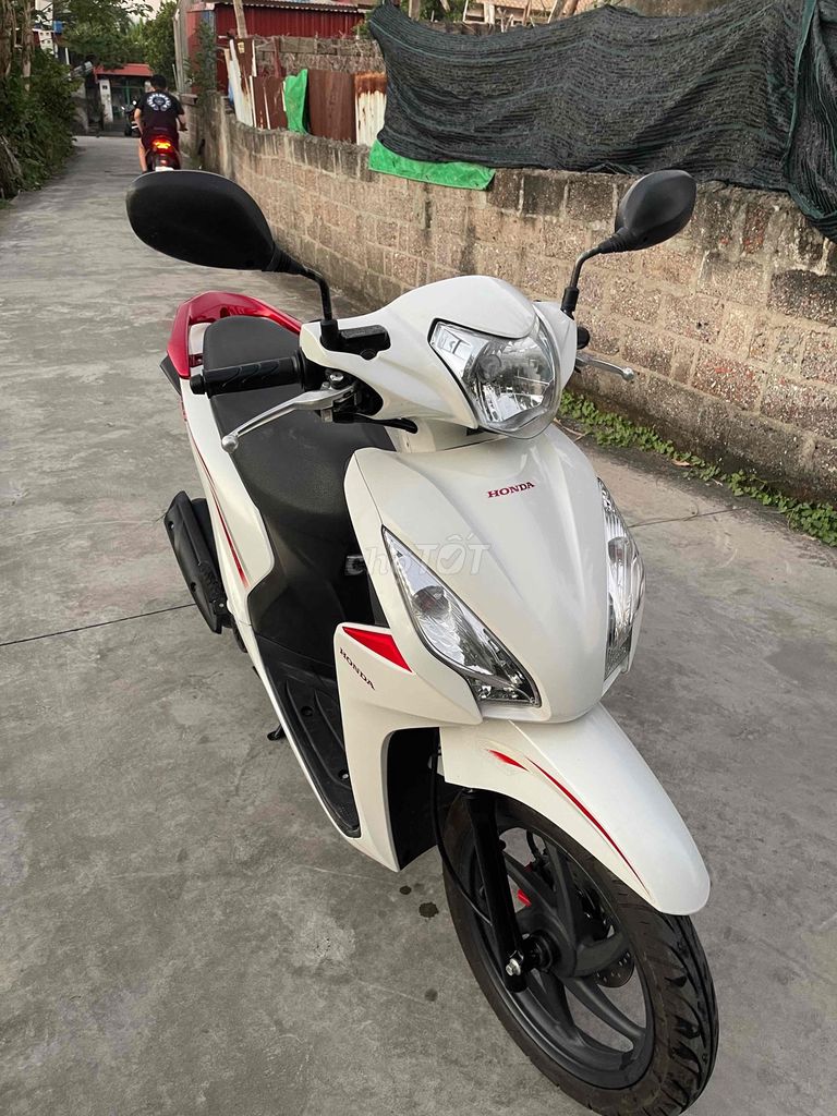 Cần bán viíosn 2019 máy zin 1 chủ. Mua bán Xe máy tại Quận Kiến An Hải Phòng được đăng bởi Đức Anh  hình 6