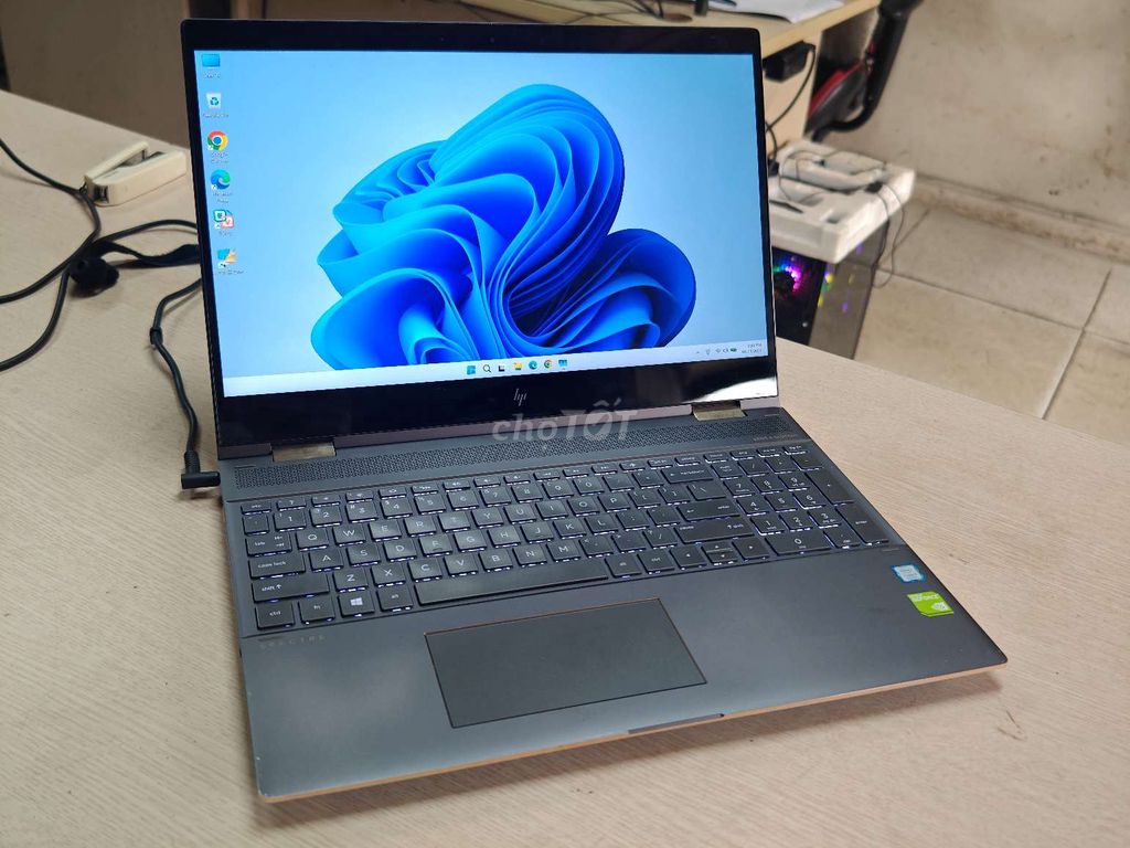 HP SPECTRE X360 15 i7-8550U 15 inch 4k  16GB/256GB. Mua bán Laptop tại Quận Hoàng Mai Hà Nội được đăng bởi Nguyễn Cường hình 1
