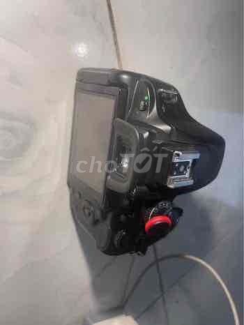 Máy ảnh Nikon D5100 DSLR Đen. Mua bán Máy ảnh, Máy quay tại Quận 8 Tp Hồ Chí Minh được đăng bởi An Hoai hình 1