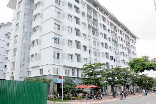 Bán gấp căn hộ Miếu Nổi, dọc kênh Trường Sa 18 tầng , 52m2 giá 2.5 tỷ