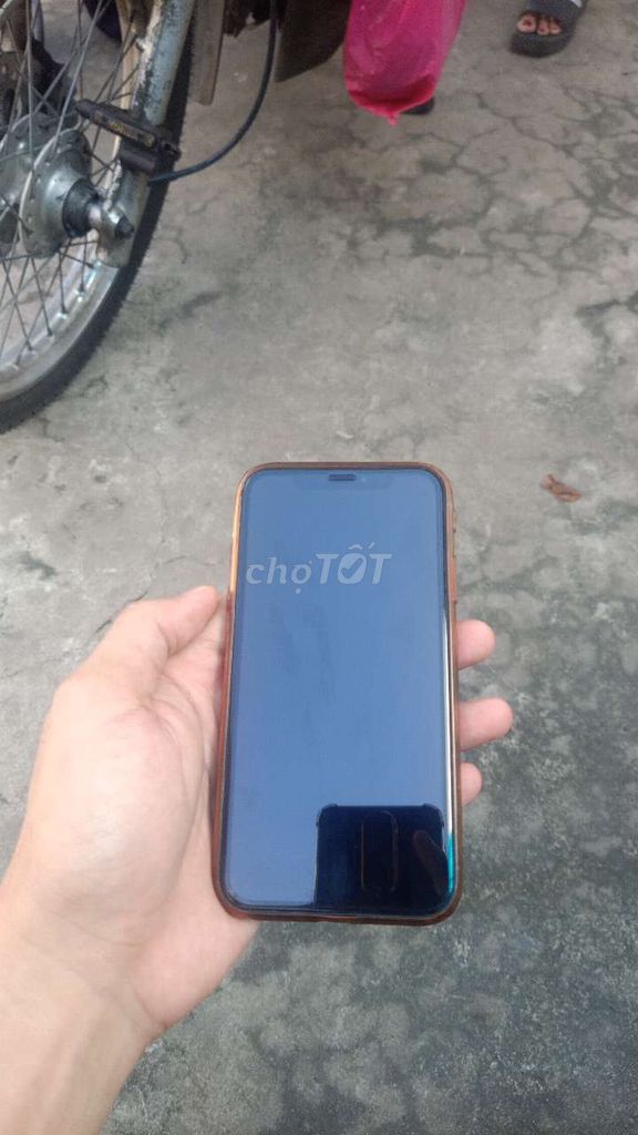 Apple iPhone XR 64GB Đỏ Đã sử dụng. Mua bán Điện thoại tại Huyện Nhà Bè Tp Hồ Chí Minh được đăng bởi Bùi nguyên khang hình 1