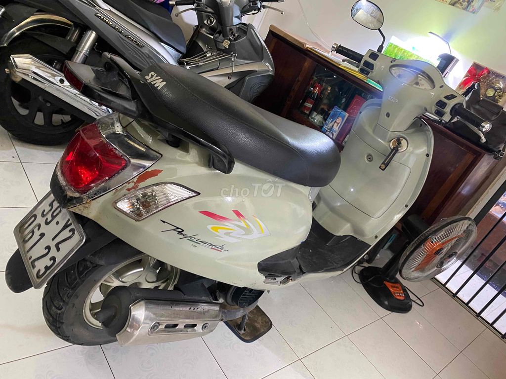 Attila Eliazabeth đời cao 2011 xe đẹp máy êm. Mua bán Xe máy tại Quận 5 Tp Hồ Chí Minh được đăng bởi JM hình 6