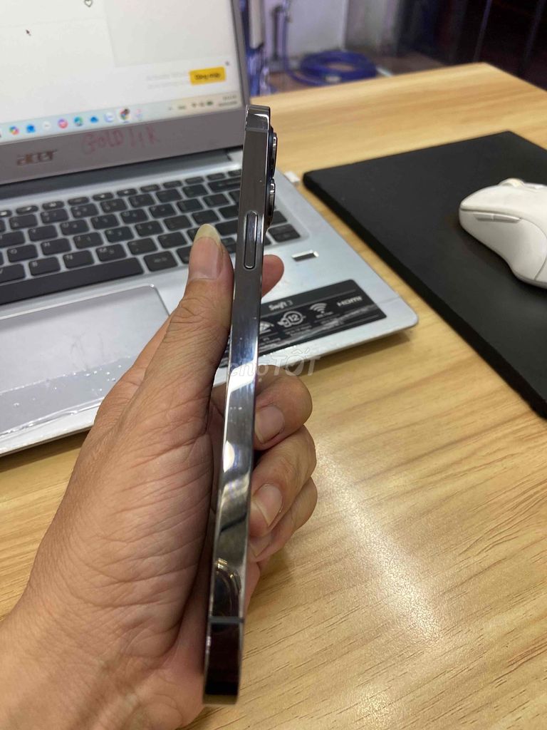 iPhone 12 Pro Max Đen Khóa iCloud. Mua bán Điện thoại tại Quận Bình Tân Tp Hồ Chí Minh được đăng bởi huy hình 1