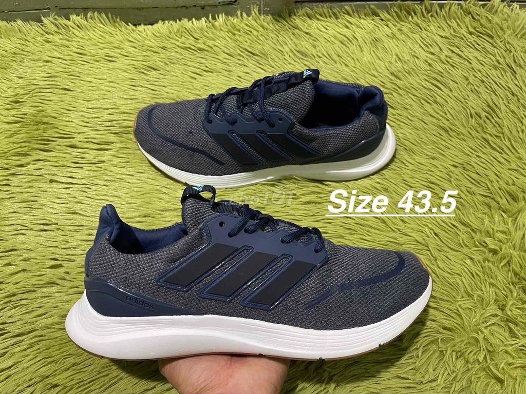 giày Adidas chạy bộ - size 43.5