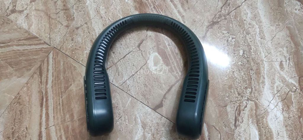 Quạt đeo gáy JisuLife FA12R Xám đen. Mua bán Quạt tại Quận Lê Chân Hải Phòng được đăng bởi Nguyễn Dũng hình 1