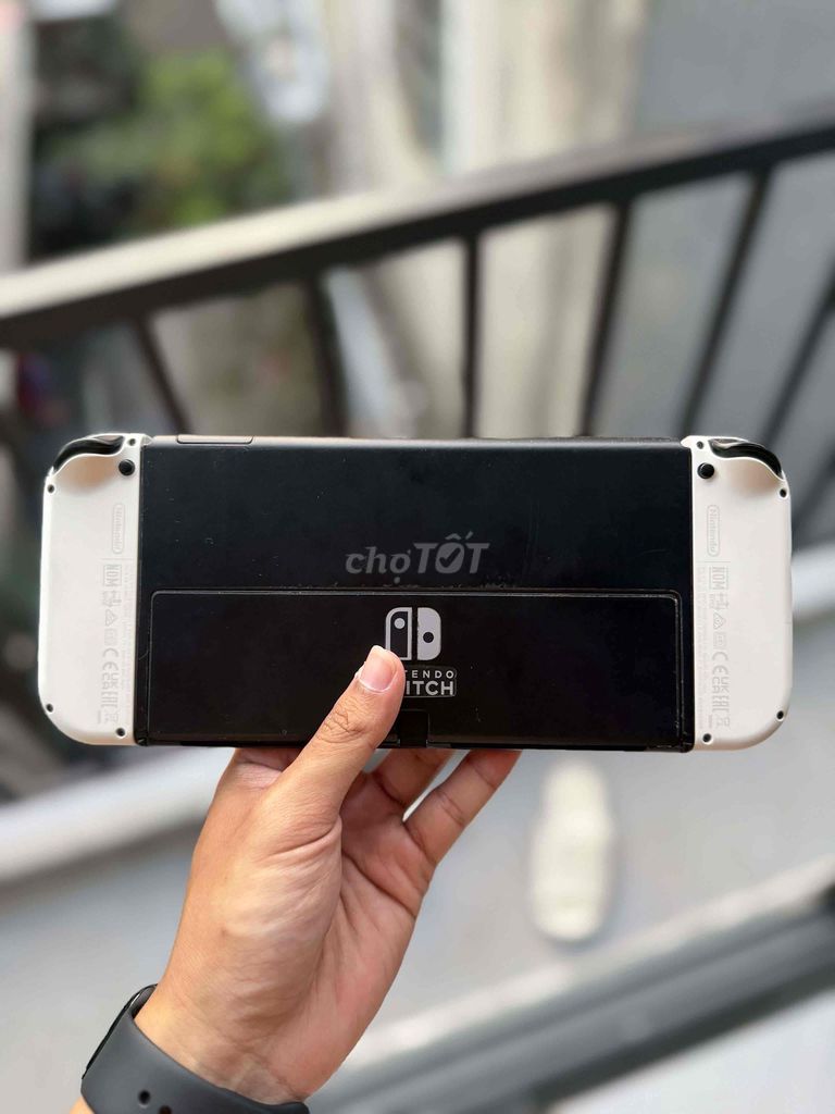 Nintendo Switch OLED Trắng 128gb hắc ám. Mua bán Thiết bị chơi game tại Quận Sơn Trà Đà Nẵng được đăng bởi nguyễn vân hình 1