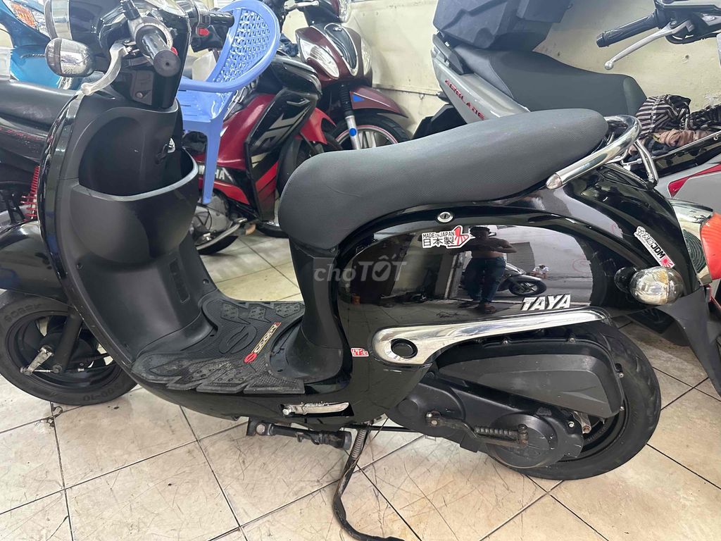 Taya smile 50cc 2019 Máy ngon .BSTP Cavet đầy đủ. Mua bán Xe máy tại Quận Bình Thạnh Tp Hồ Chí Minh được đăng bởi Cửa hàng bán xe cũ hcm bình thạnh hình 3