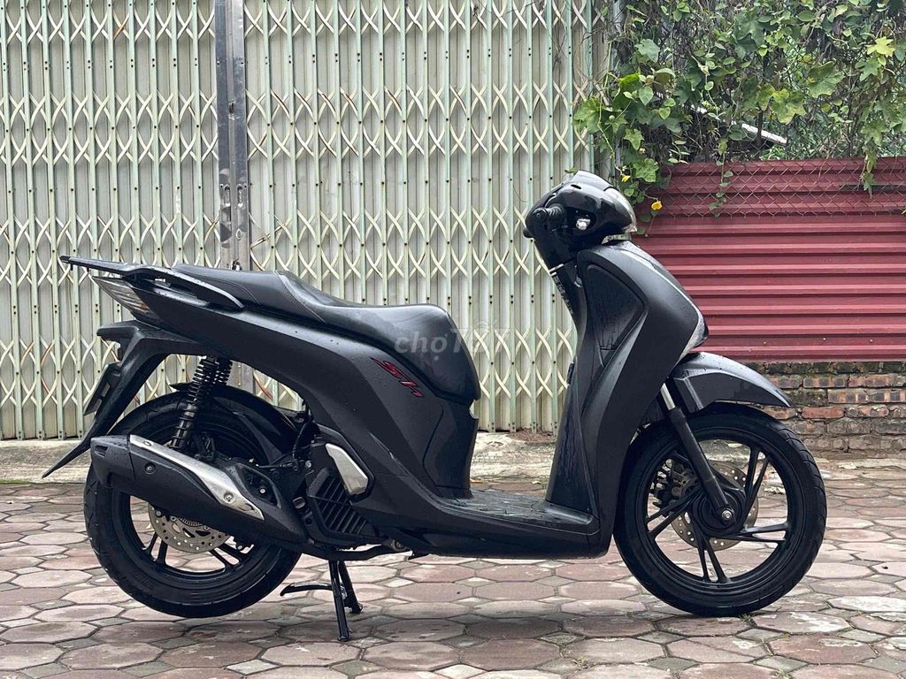 SH 125iABS Nguyên Bản 2018 Chất_Bảo Hành 3 Năm. Mua bán Xe máy tại Huyện Gia Lâm Hà Nội được đăng bởi Xe Máy Phúc Hưng hình 3