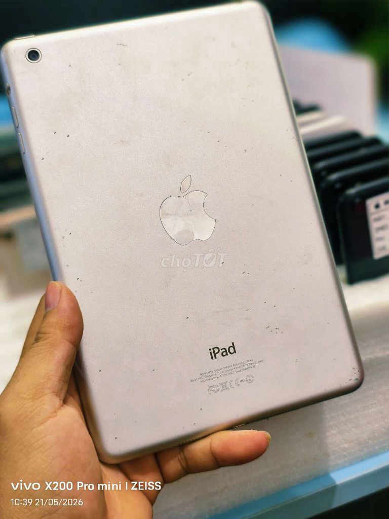Apple iPad mini Bạc Đã sử dụng. Mua bán Máy tính bảng tại Quận Tân Bình Tp Hồ Chí Minh được đăng bởi Táo Bán Lổ hình 1