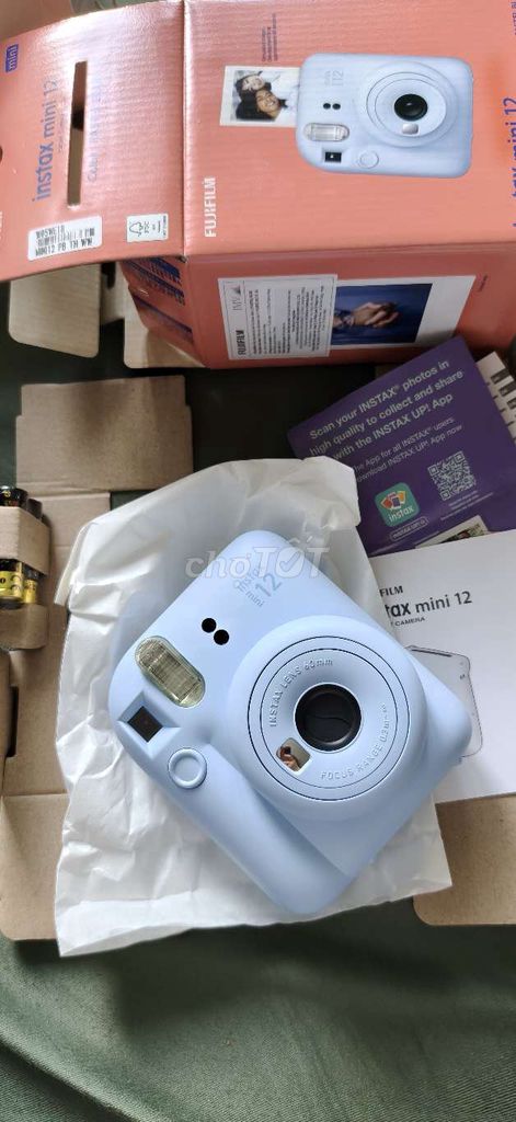 Fujifilm Instax Mini 12. Mua bán Máy ảnh, Máy quay tại Quận 7 Tp Hồ Chí Minh được đăng bởi Phan Chi Lan hình 1