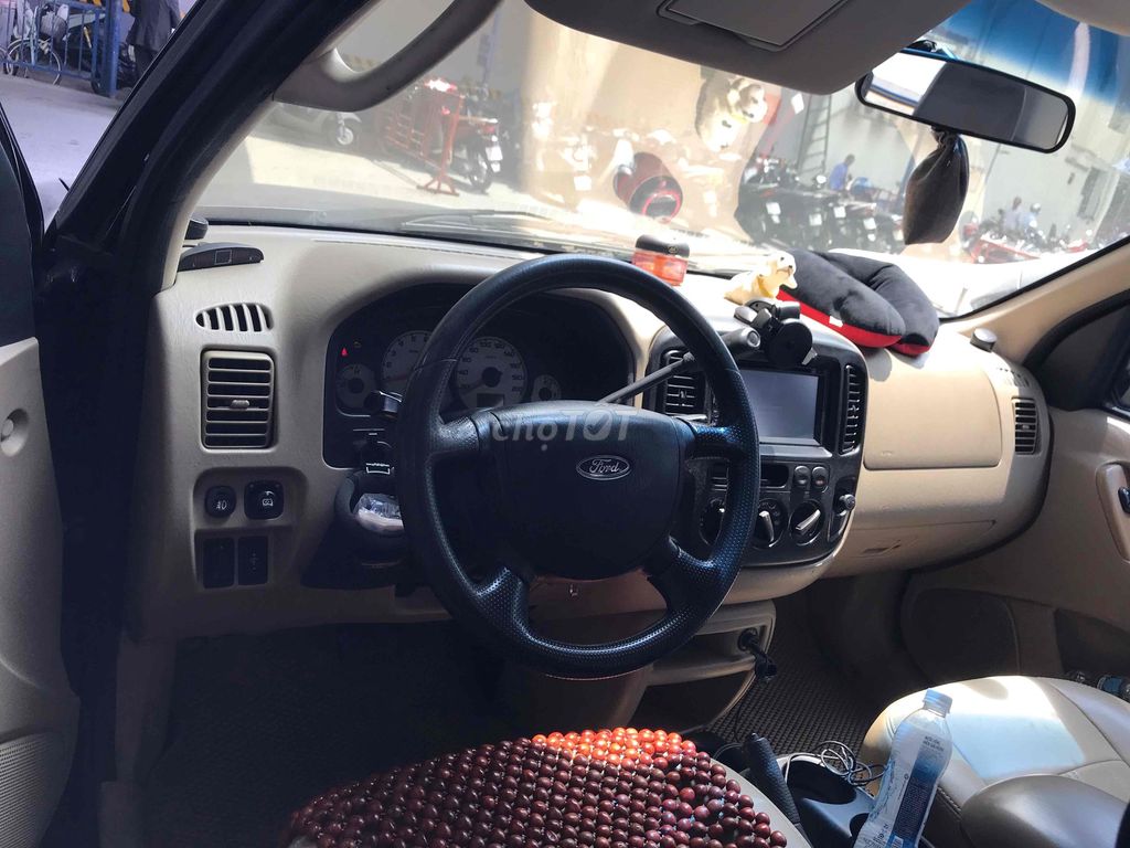Ford Escape 2.3L 2006 Автомат Черный