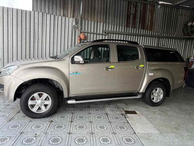 Isuzu Dmax  LS 2.5 4x2 - 255000 km