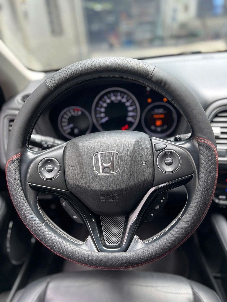 Honda HR-V 2019 L  mới 49.000 km quá cứng. Mua bán Ô tô tại Quận Gò Vấp Tp Hồ Chí Minh được đăng bởi Phan Trung Quân hình 13