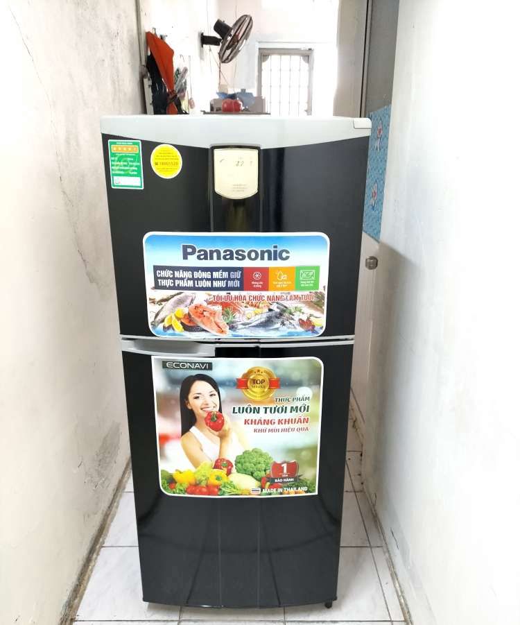 Tủ lạnh Panasonic 178lít ko đóng tuyết