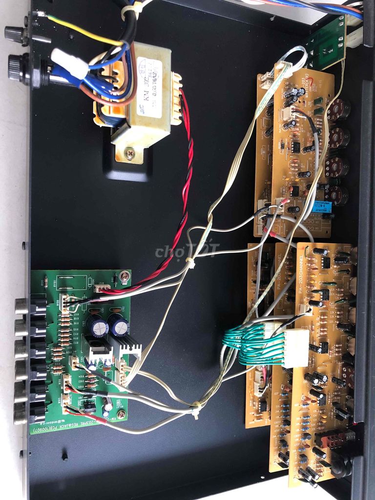 Mixer karaoke Jarguar KM-202 Đen Hàn Quốc. Mua bán Tivi, Âm thanh tại Quận 1 Tp Hồ Chí Minh được đăng bởi Lê Tấn Viên hình 1
