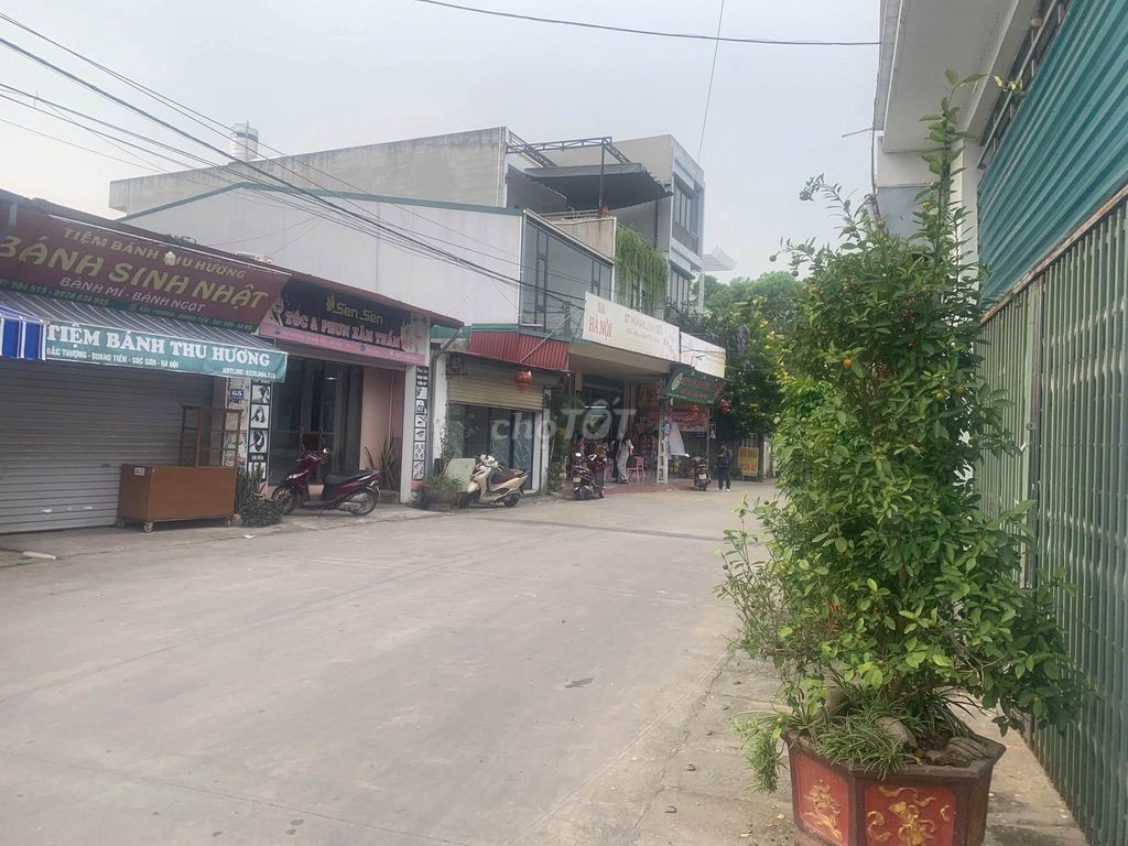 Bán nhà cấp 4 lô góc Bắc Thượng, gần CN Nội Bài