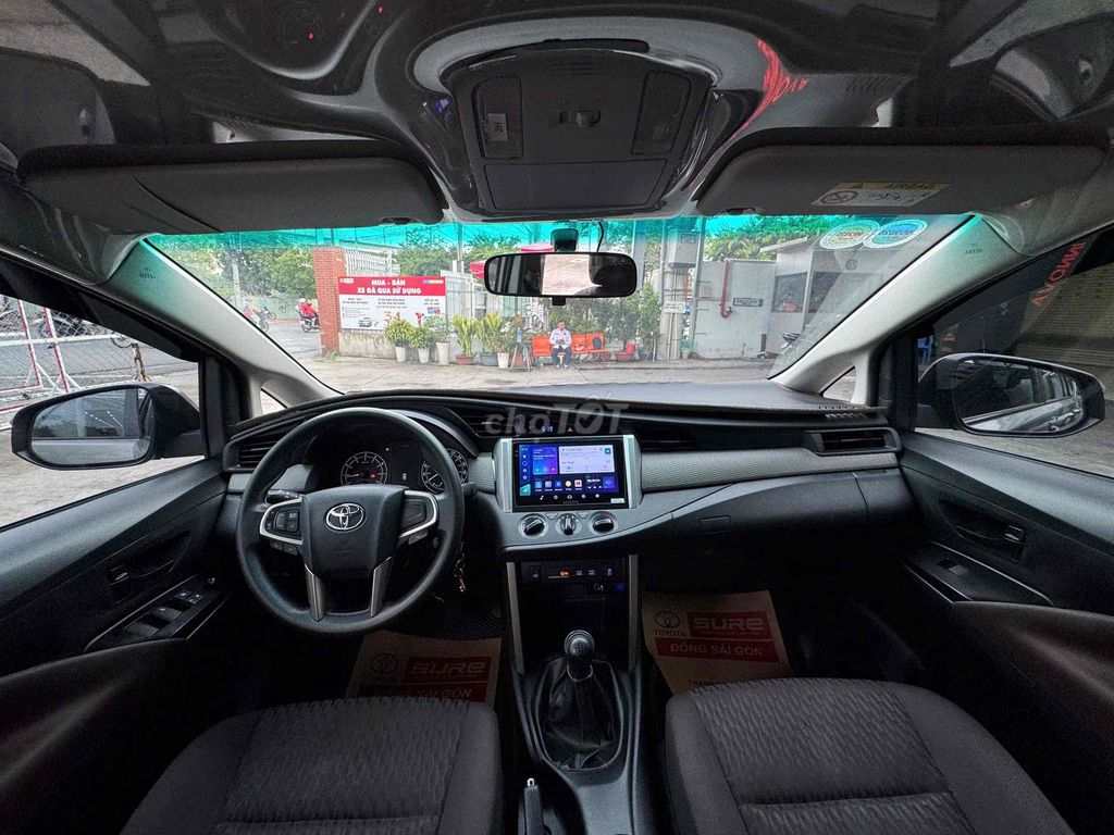 Toyota Innova E 2023 số sàn xe gia đình nhiều đồ. Mua bán Ô tô tại Thành phố Thủ Đức Tp Hồ Chí Minh được đăng bởi Vinh  Xe Toyota Cũ Mới Chính Hãng HCM  hình 4