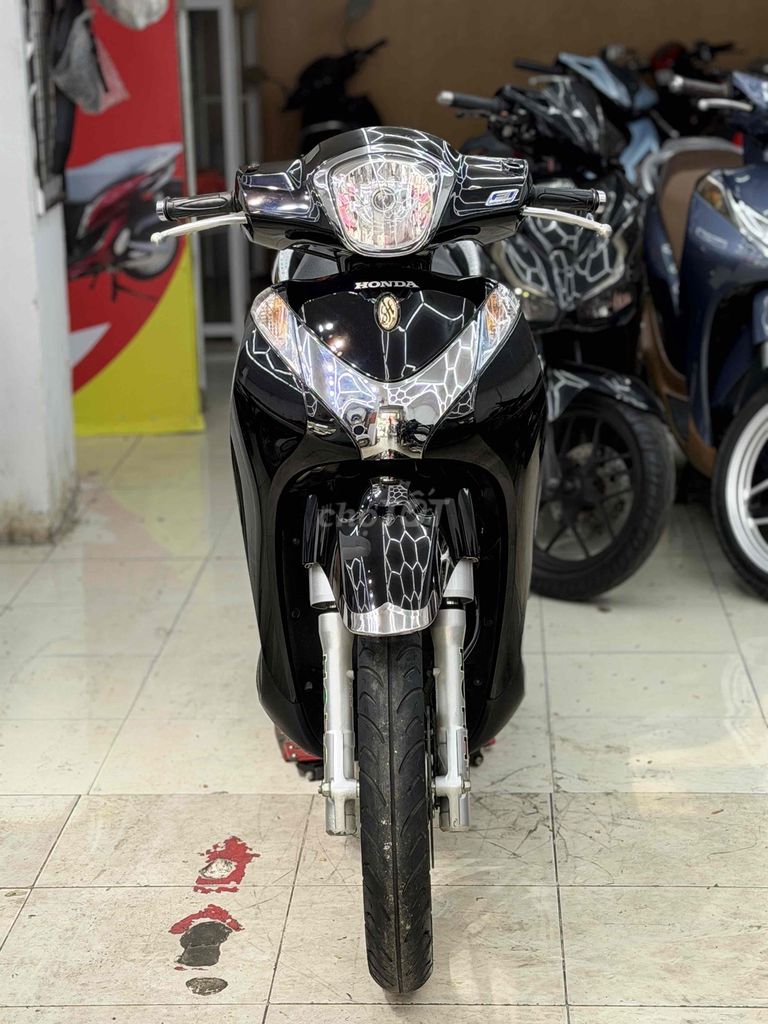 Honda SH Mode 2014 черная, номера Хошимина, 1 хозяин