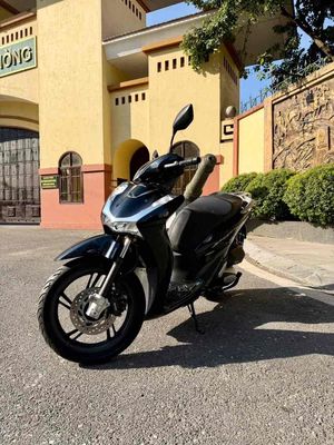 Honda SH 160i 2022 Đen 6794 km 90tr. Mua bán Xe máy tại Quận Hoàn Kiếm Hà Nội được đăng bởi huong nguyen