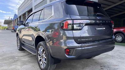 Ford Everest 2022 Titanium 2.0L 4x2 AT - 40000 km. Mua bán Ô tô tại Huyện Ninh Phước Ninh Thuận được đăng bởi Trọng Nam Ford 