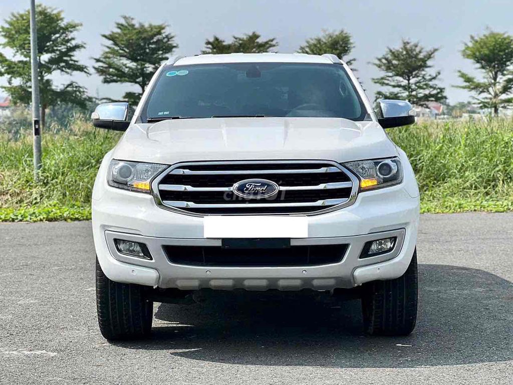 Ford Everest 2019 Titanium 1 cầu cực đẹp