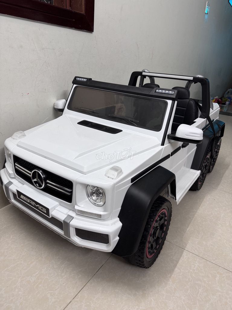Xe đạp điện Mercedes-Benz G63 AMG Trắng. Mua bán Mẹ và bé tại Thành phố Vũng Tàu Bà Rịa - Vũng Tàu được đăng bởi Bùi Nam hình 1