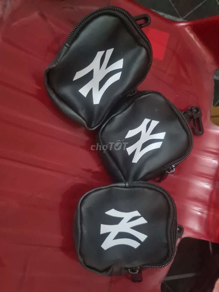 combo 3 Túi mini MLB Da Đen Unisex Mới. Mua bán Túi xách tại Quận 3 Tp Hồ Chí Minh được đăng bởi Sơn hình 1