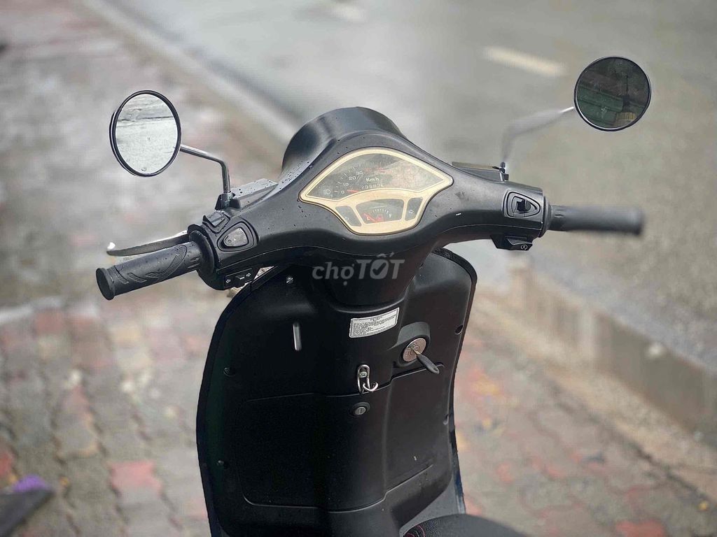Piaggio Vespa 50cc Đen Đã qua sử dụng. Mua bán Xe máy tại Quận 12 Tp Hồ Chí Minh được đăng bởi Cửa  Hàng xe máy An Lộc  hình 6