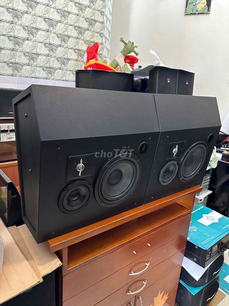 Loa JBL 8330, 91db , Còn Denon Sansui Luxman Bose. Mua bán Tivi, Âm thanh tại Thành phố Thủ Đức Tp Hồ Chí Minh được đăng bởi Thien hình 1
