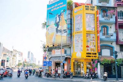 Rent · 3 bd · 64 м² · Quận 1, ул. Đường Đinh Tiên Hoàng