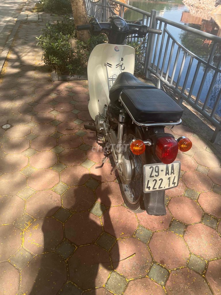 do thừa xe ko đi đến. Mua bán Xe máy tại Quận Hoàng Mai Hà Nội được đăng bởi Hoang Tinh hình 1