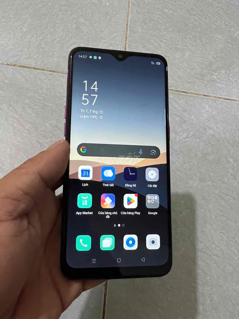 bán oppo F9 ram 4/64gb zin full đẹp kemg