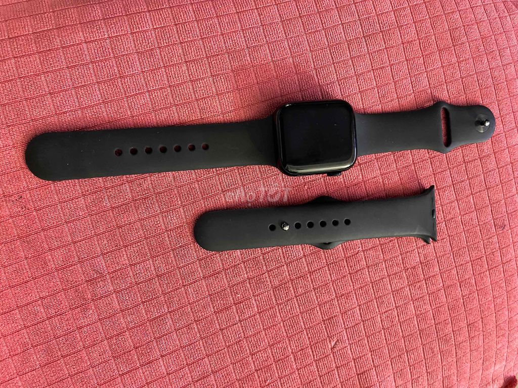 đồng hồ Apple Watch se gen 2