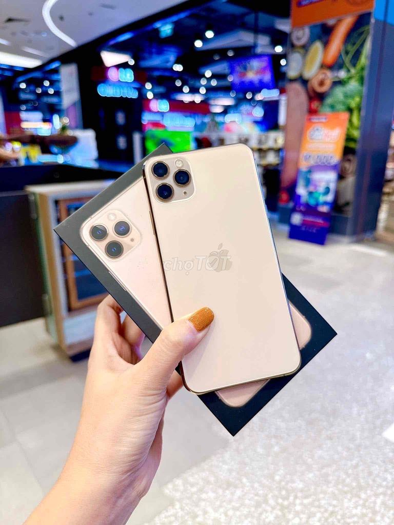 iPhone 11 Pro Max 256G Gold FULLBOX 99% APPLE 2023. Mua bán Điện thoại tại Quận 10 Tp Hồ Chí Minh được đăng bởi iStockHCM hình 1