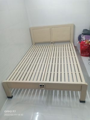 Giường sắt đơn giá rẻ bao ráp ship HCM 1m2-1m8x2m