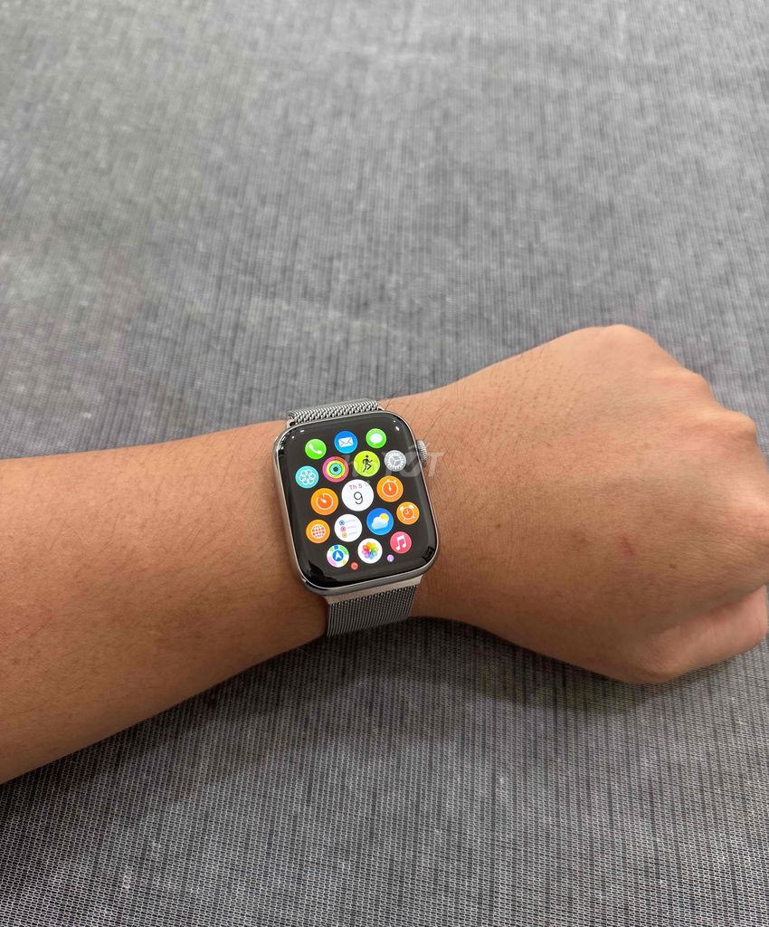 Apple Watch Series 4/44MM Thép Trắng LTE Mã LL/A. Mua bán Thiết bị đeo thông minh tại Quận Bình Thạnh Tp Hồ Chí Minh được đăng bởi Đức Phong hình 1