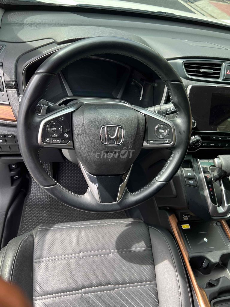 Honda CR V 2020 1.5L - 80000 km. Mua bán Ô tô tại Quận 10 Tp Hồ Chí Minh được đăng bởi Nguyễn Bình hình 2
